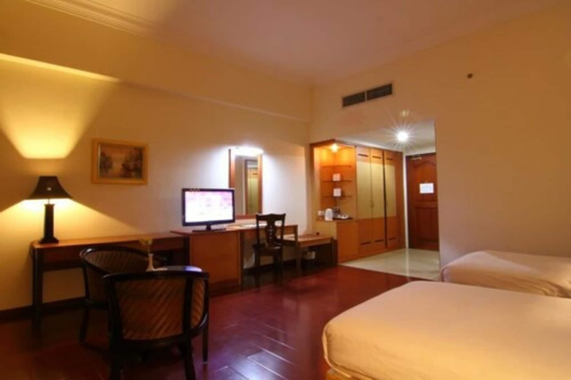 Golden View 4* Nagoya