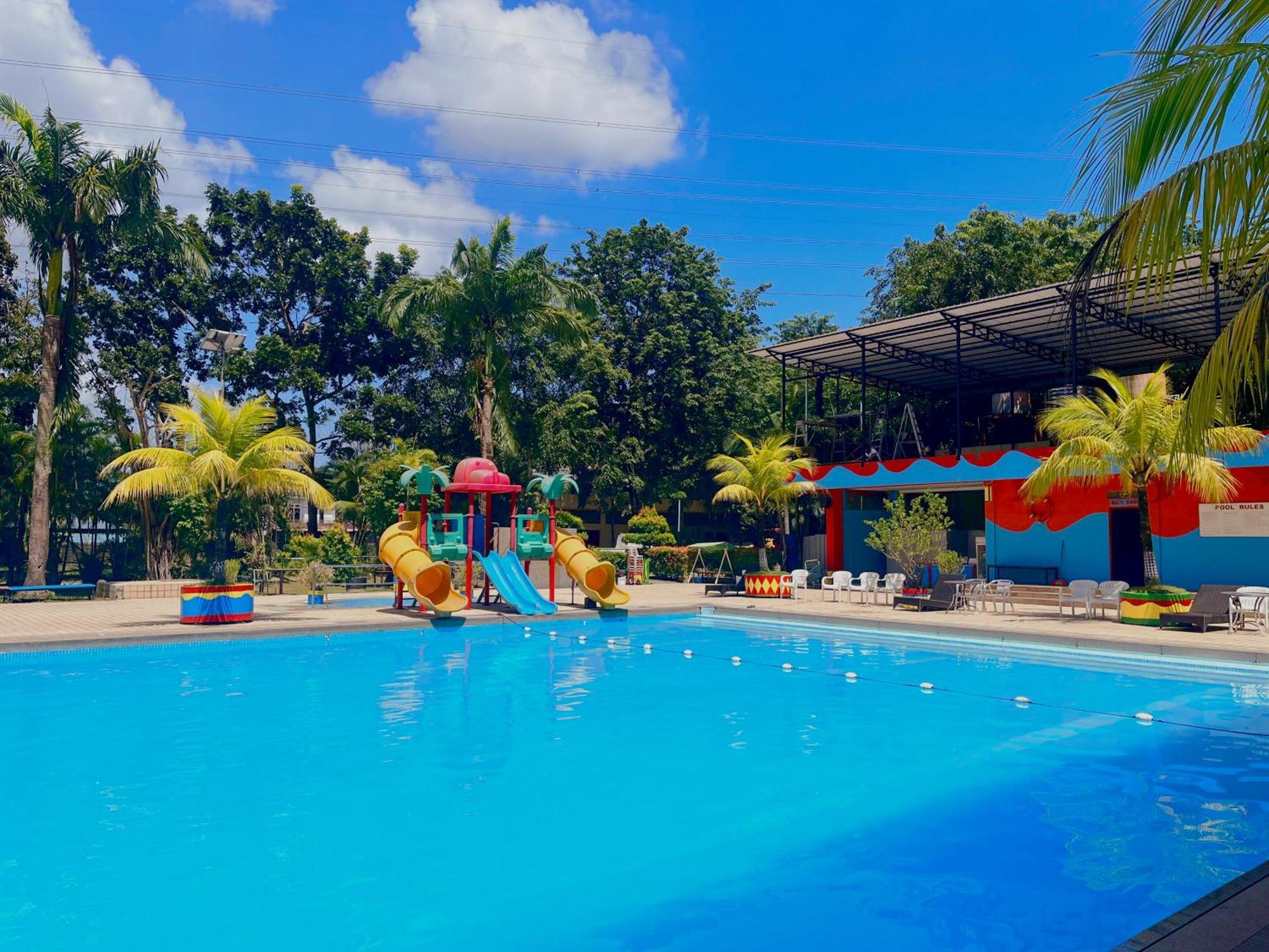 Golden View Hotel 4*