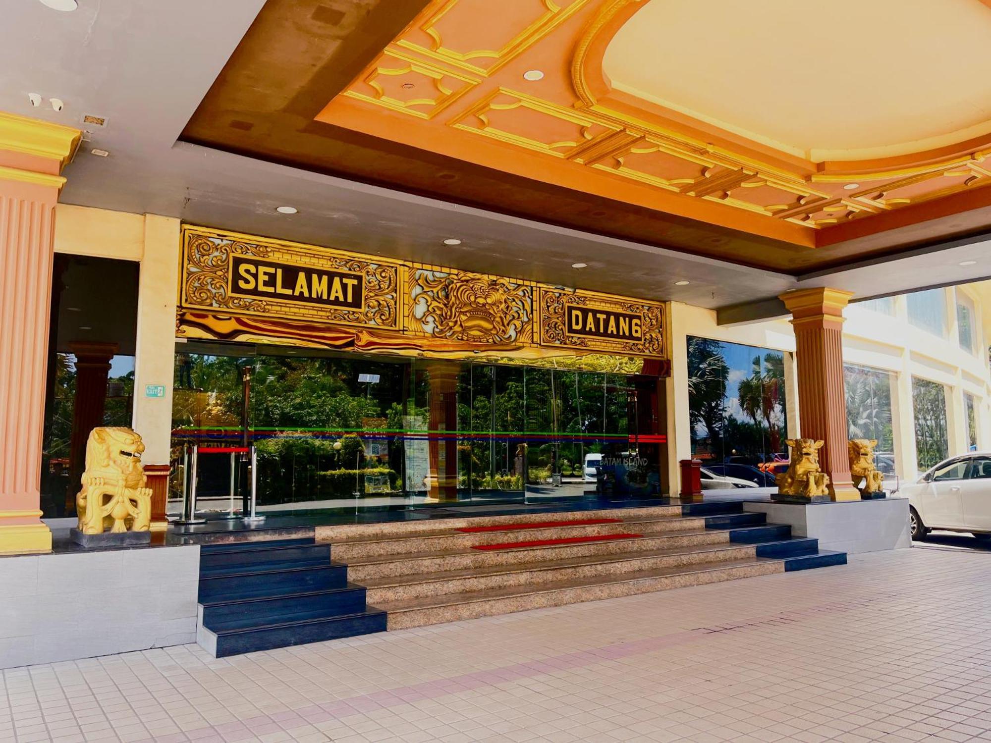 Hotel Golden View 4*